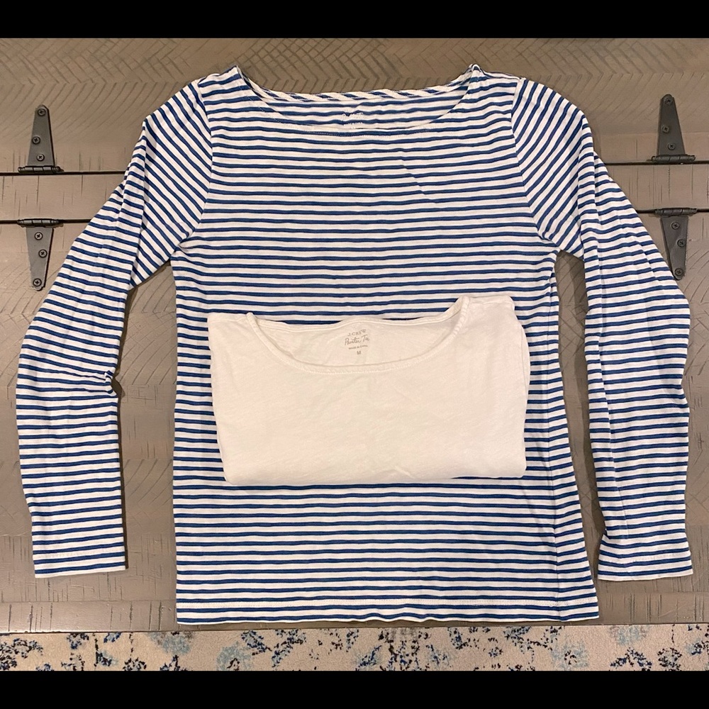 J.Crew painter tee (2) size Medium 🌻 One Day Sale 🌻